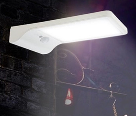 IP65 Water Resistant Solar Powered Wall Lamp Outdoor Night Light