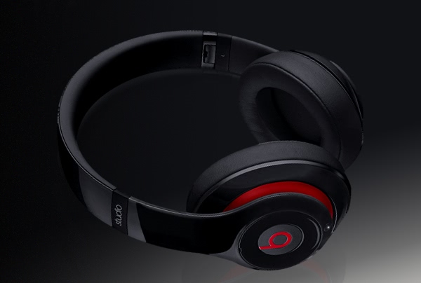 Beats Studio 2.0 Wired Over-Ear Headphone